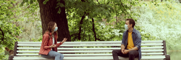 Park, corona, conversation